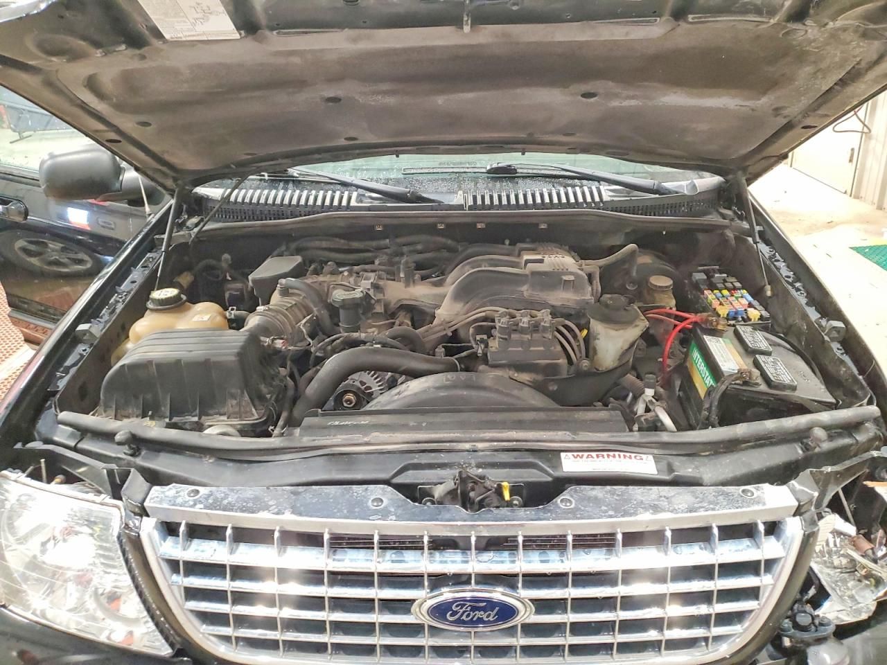 2004 Ford Explorer Limited