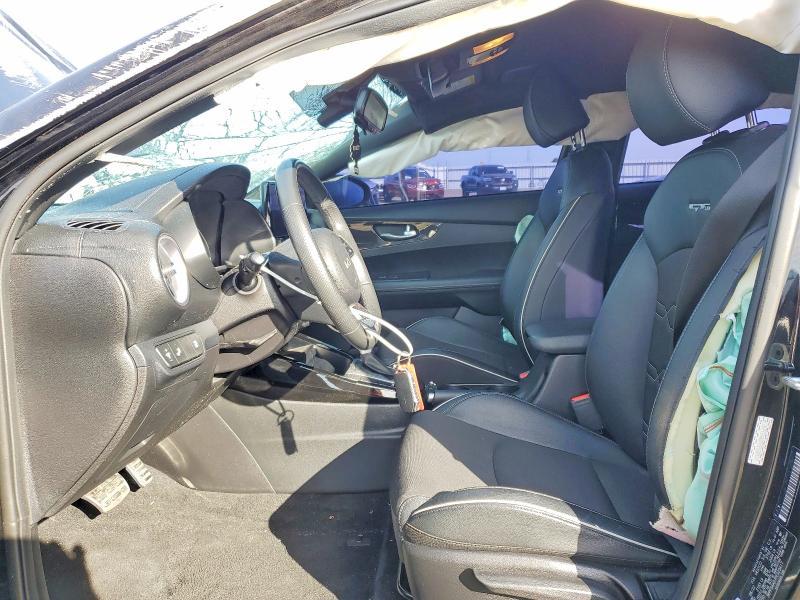 2023 KIA Forte gt Line
