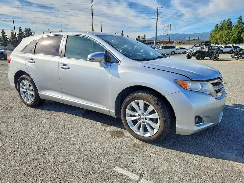 2014 Toyota Venza le