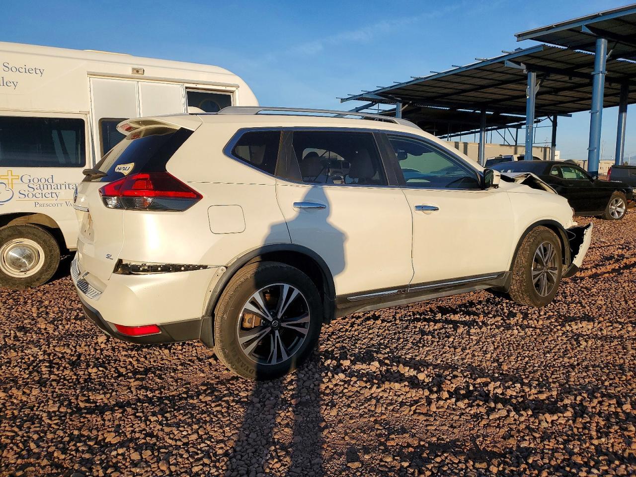 2018 Niss Rogue s