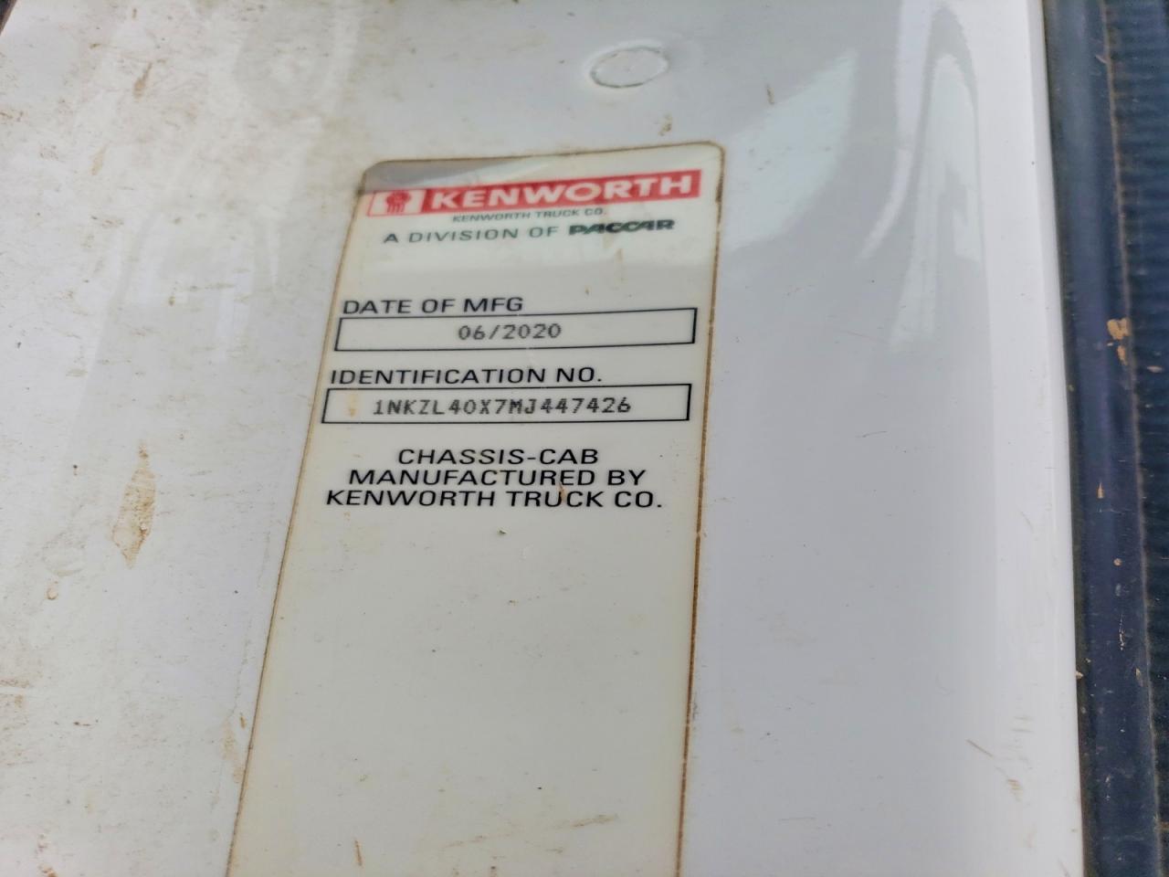 2021 Kenworth Construction T880