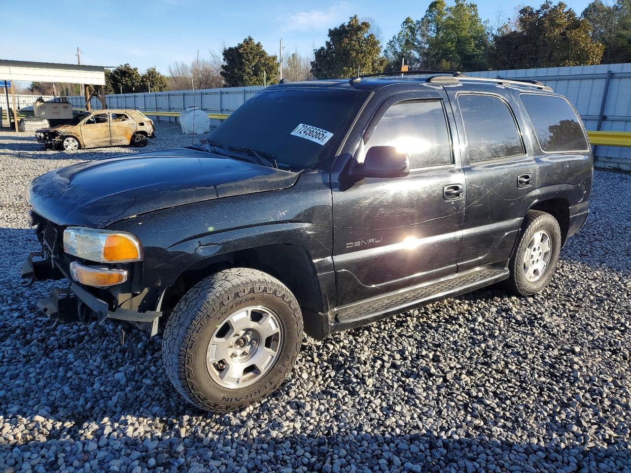 2004 GMC Yukon Denali