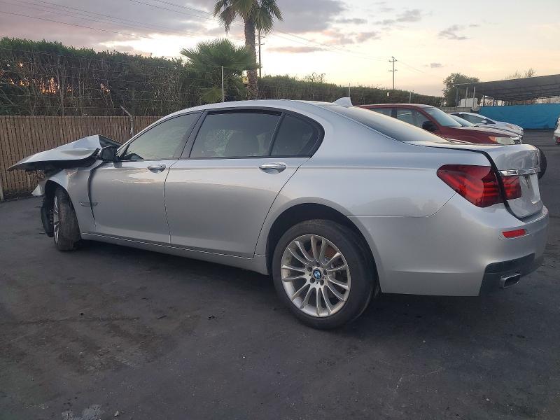 2015 BMW 740 li