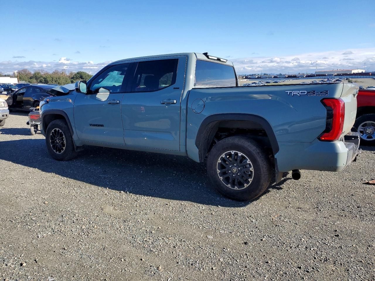 2025 Toyota Tundra Crewmax sr