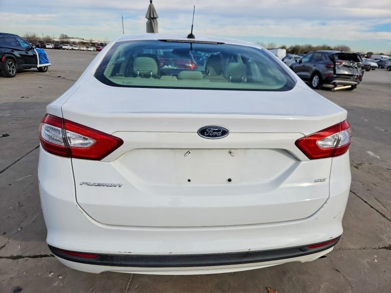2014 Ford Fusion se