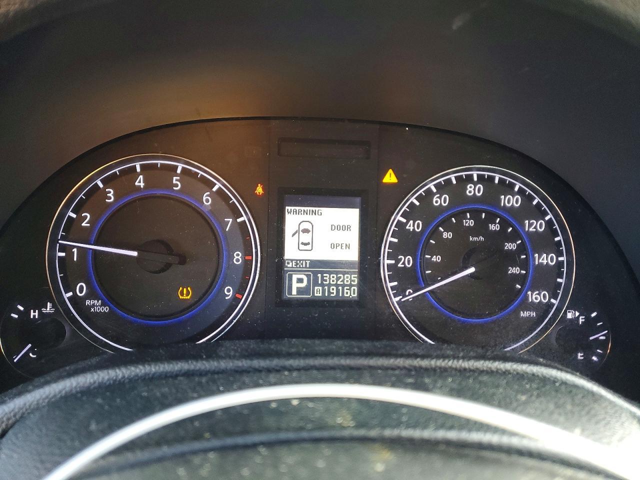 2012 Infiniti G37