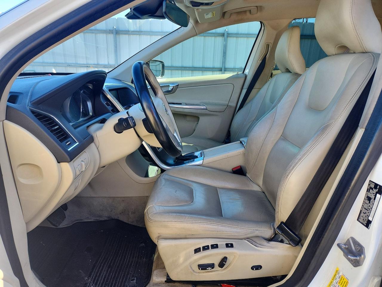 2016 Volvo Xc60 T5 Premier