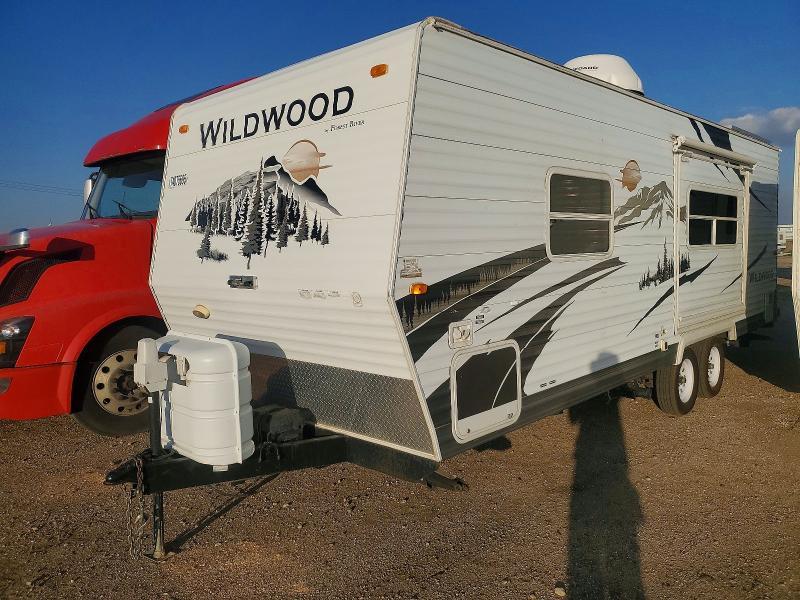 2008 Wildwood BY Forest River Travel TRA-Camper