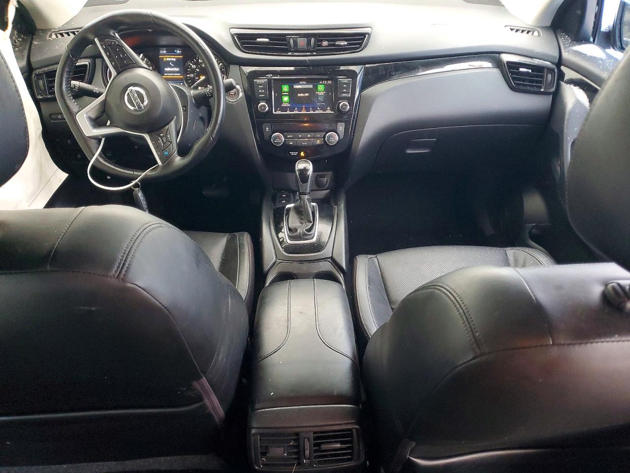 2022 Nissan Rogue Sport sl