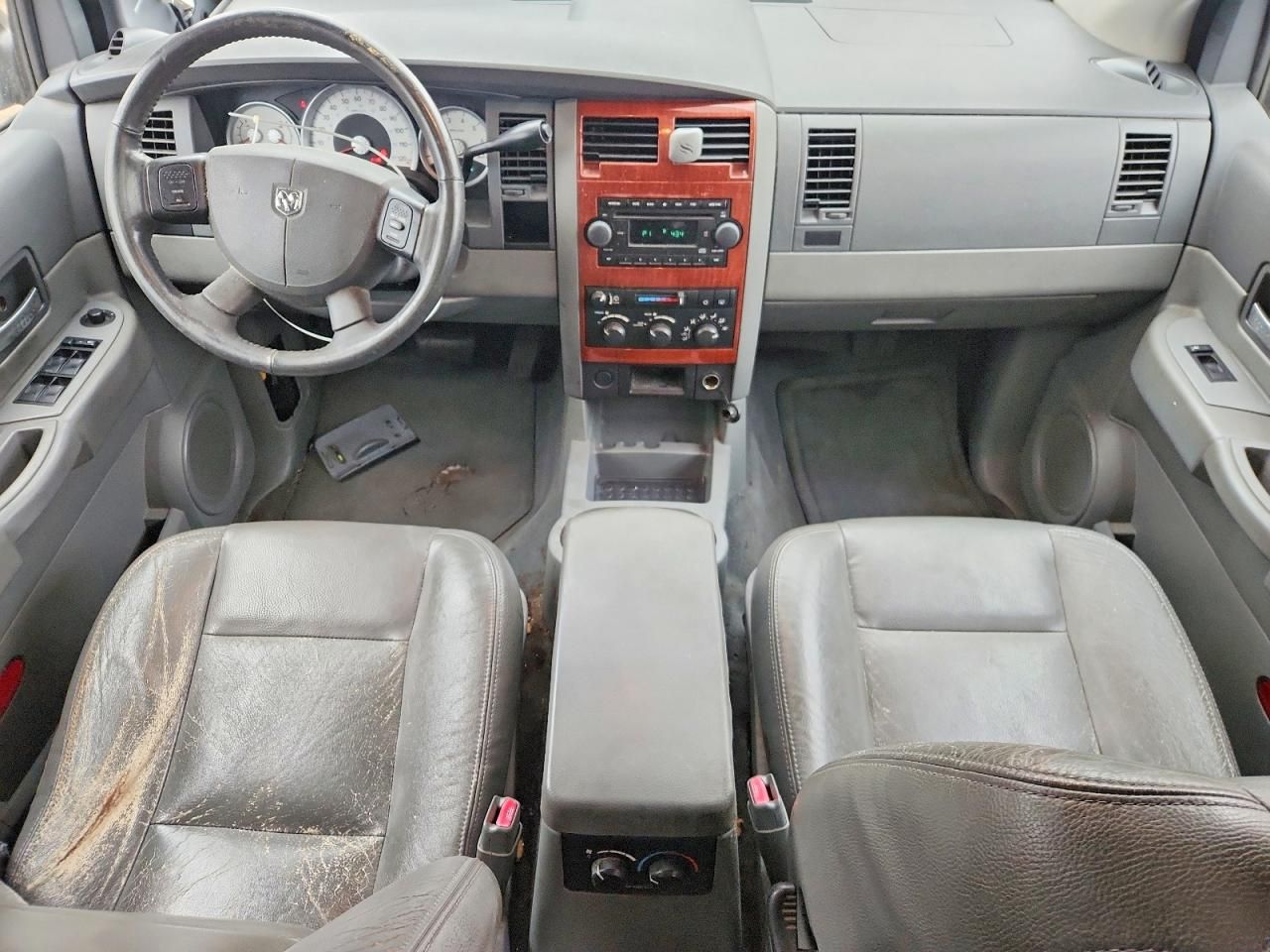 2004 Dodge Durango slt