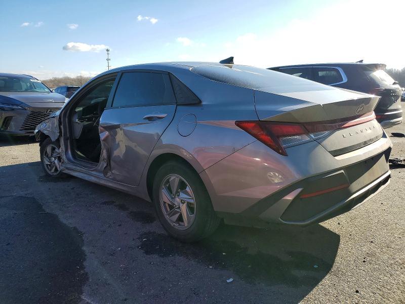 2024 Hyundai Elantra se