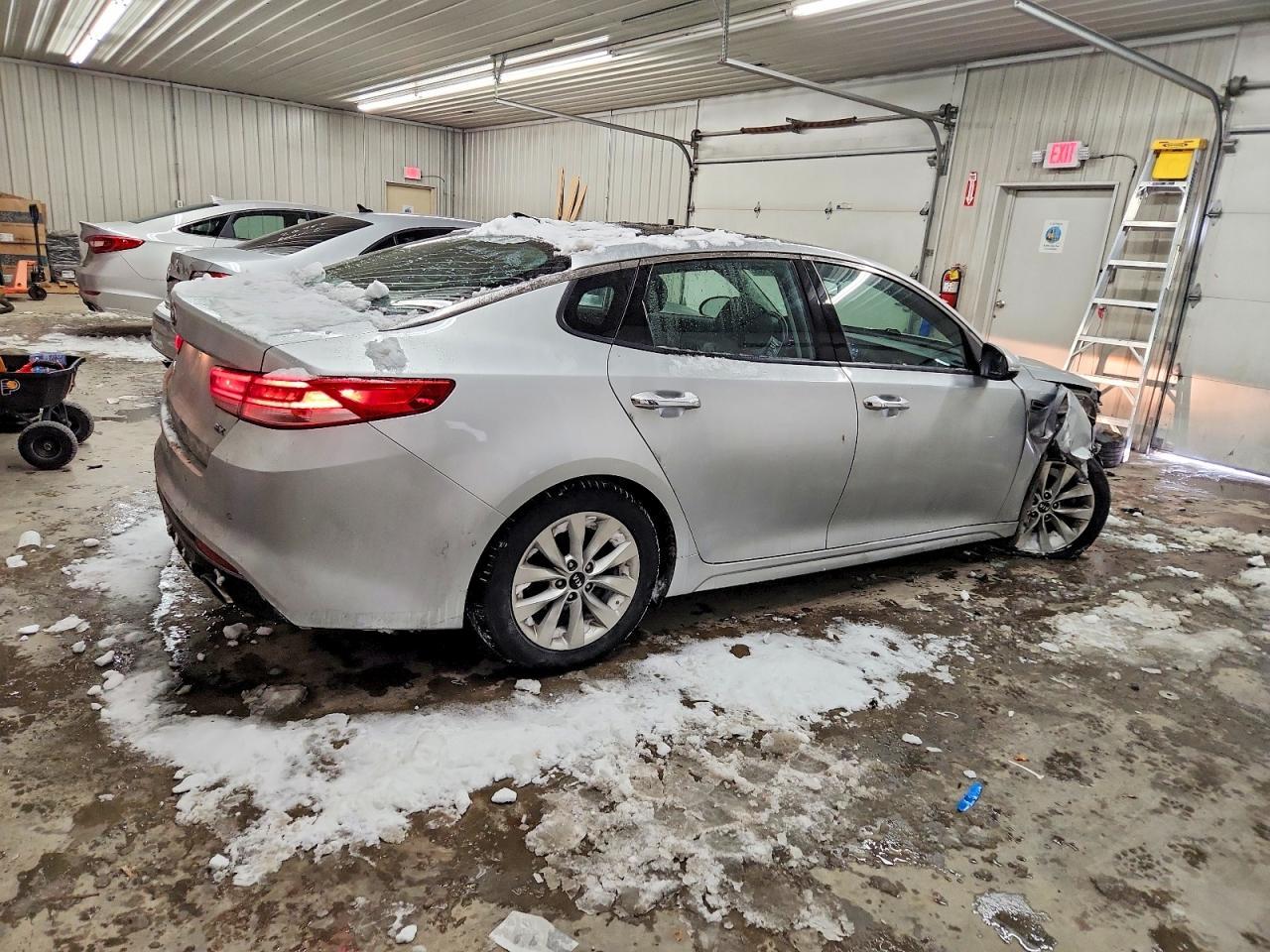2018 KIA Optima ex