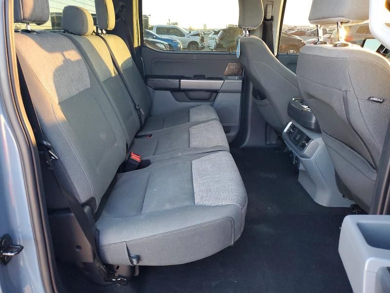 2023 Ford F150 Lightning pro