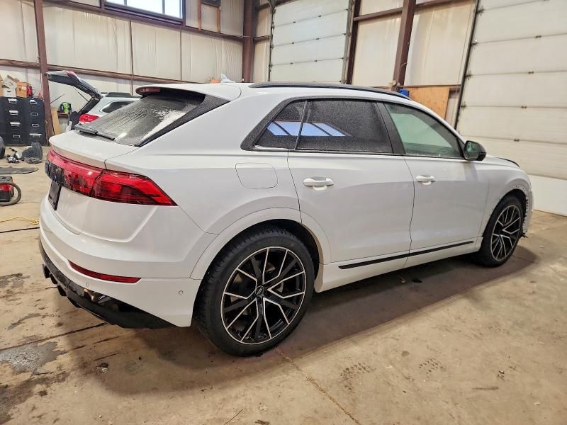 2025 Audi Q8 Prestige S-line