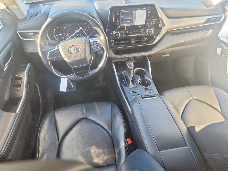 2021 Toyota Highlander xle