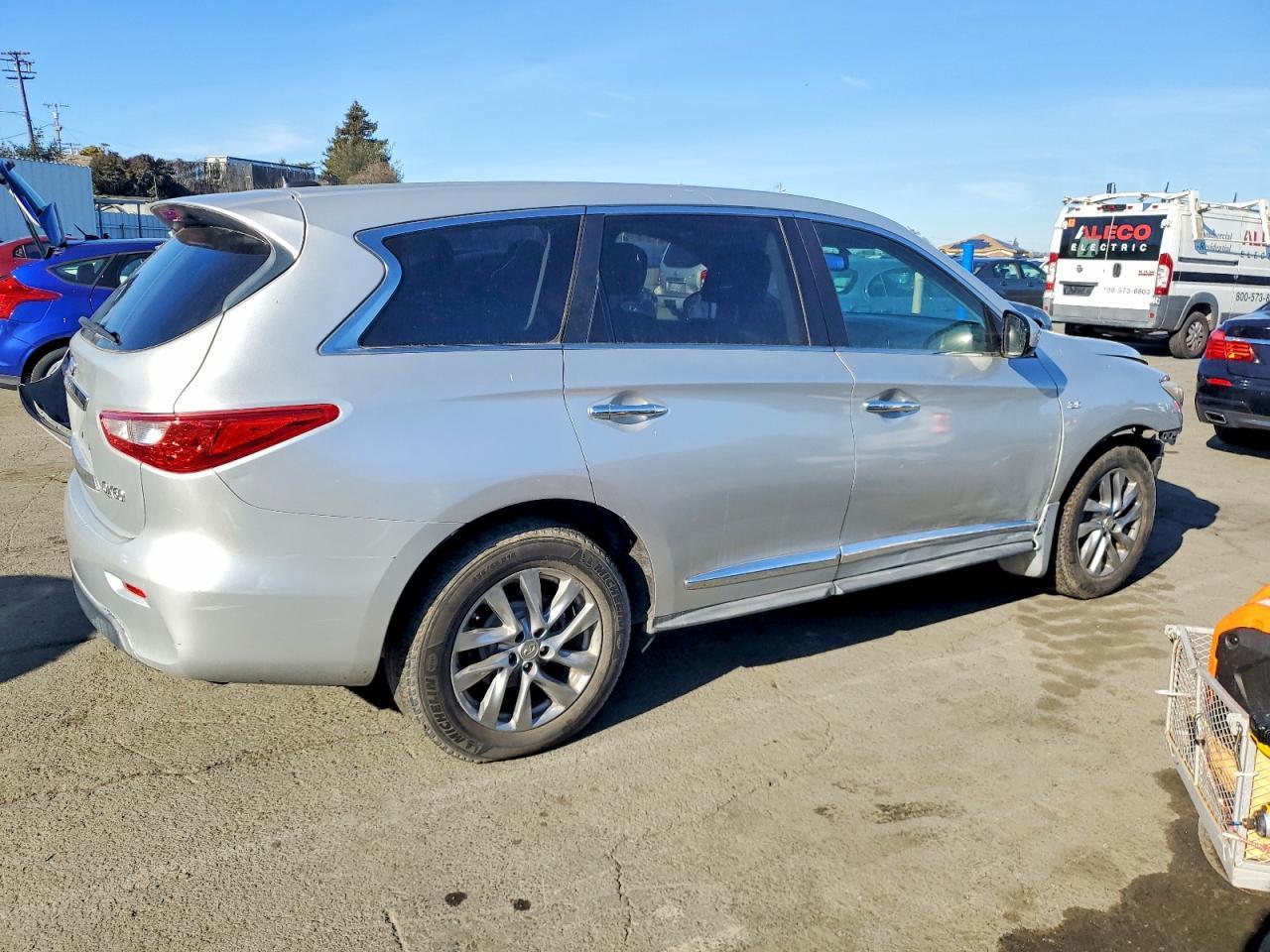 2015 Infinity Qx60 Base