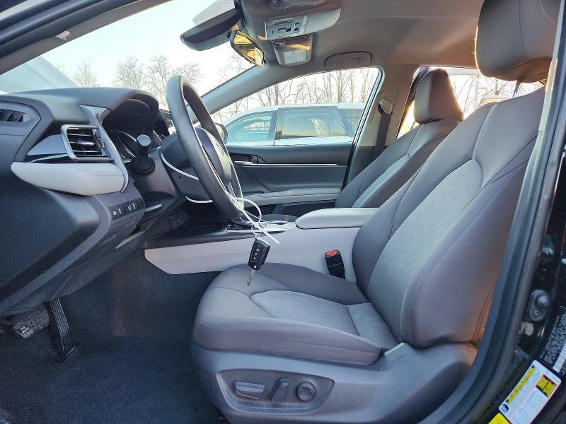 2021 Toyota Camry le