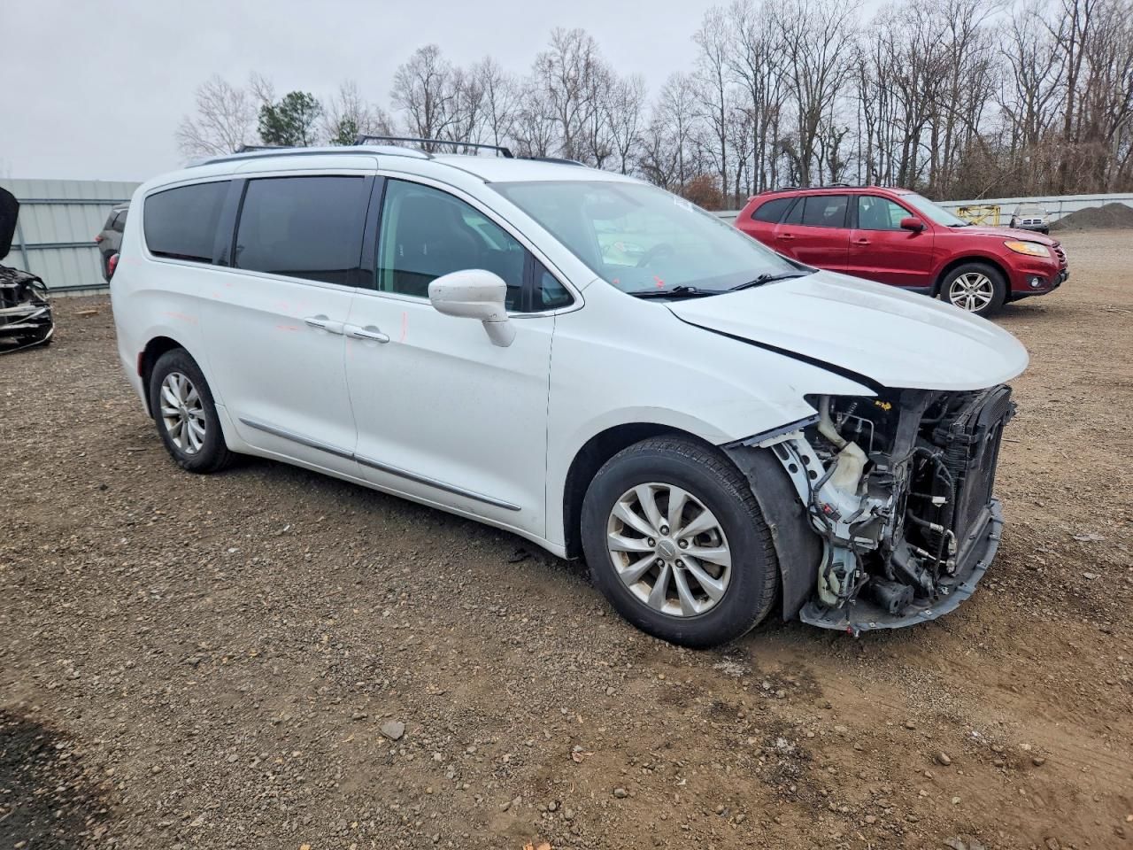 2018 Chrysler Pacifica Touring l
