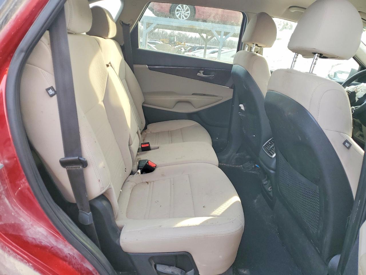 2018 KIA Sorento lx
