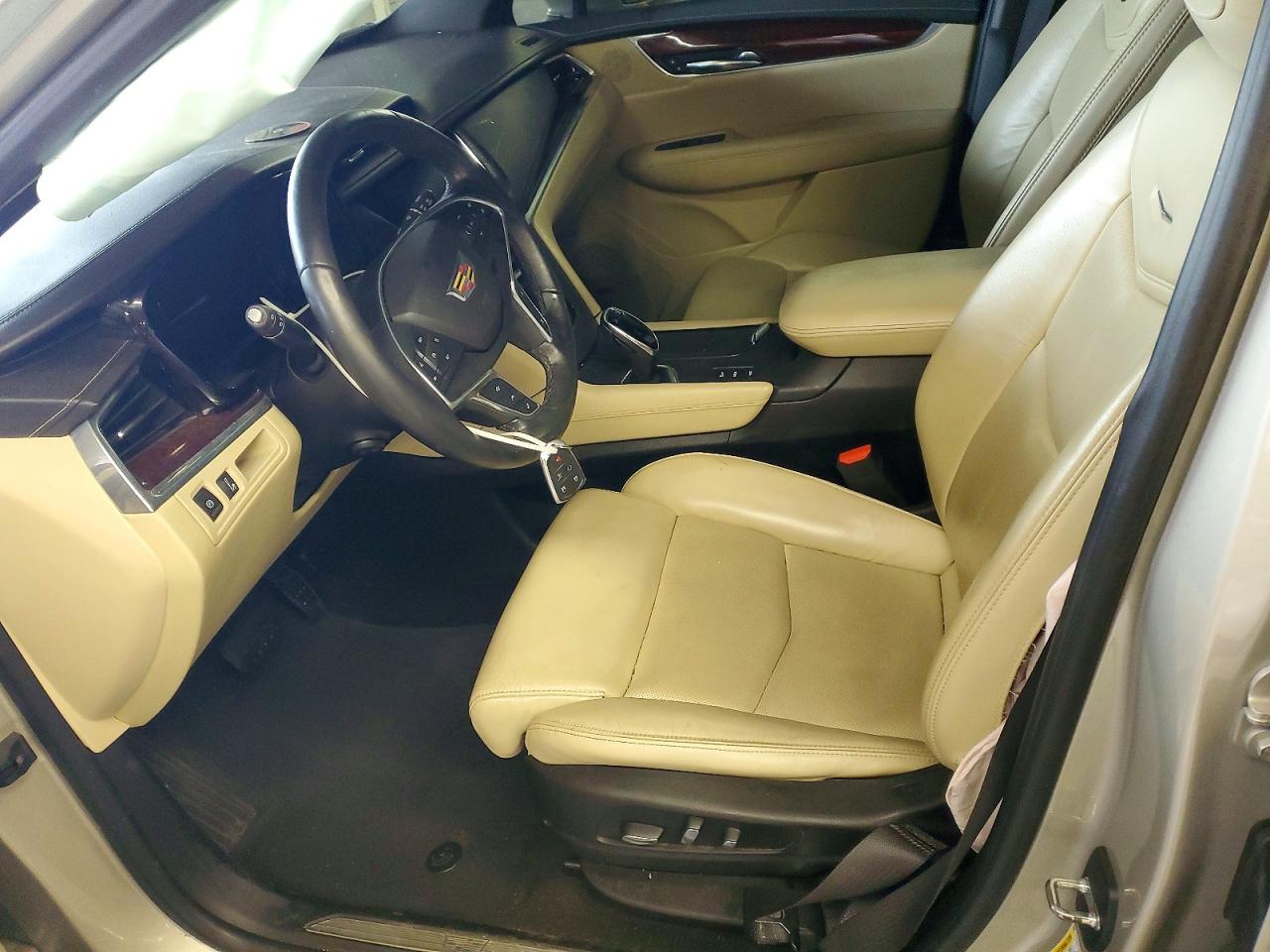 2017 Cadillac XT5 Premium Luxury