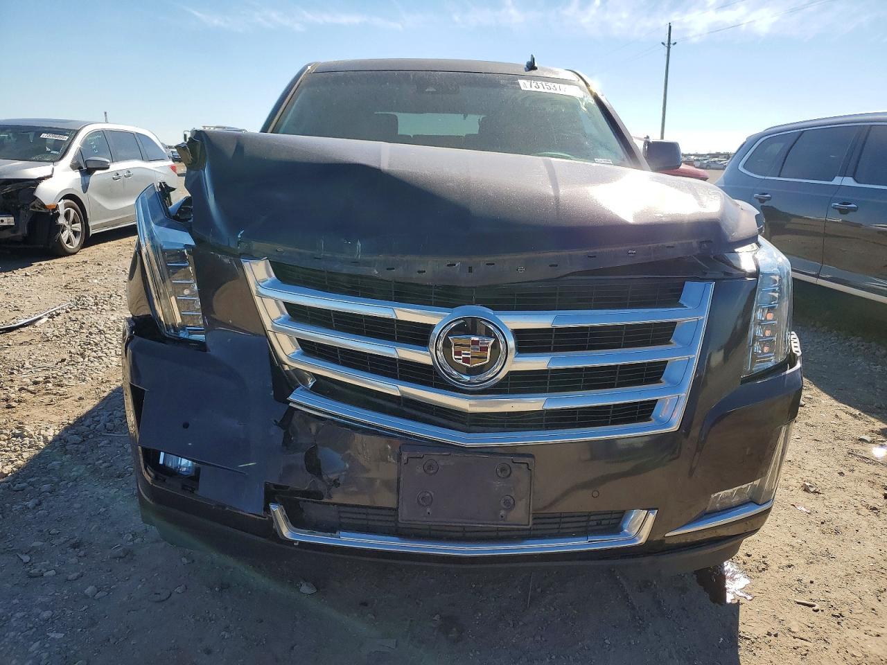 2015 Cadillac Escalade Luxury