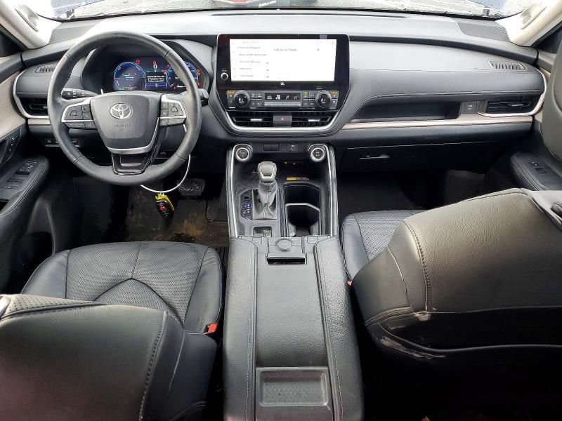 2024 Toyota Grand Highlander xle