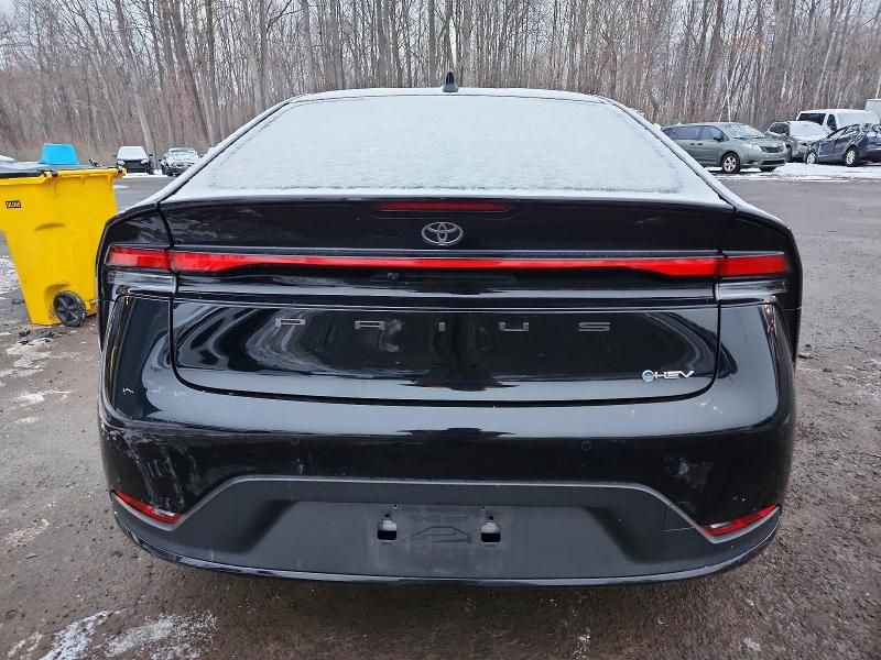 2025 Toyota Prius le