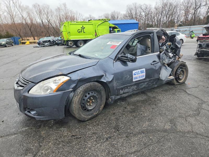 2012 Niss Altima 2.5