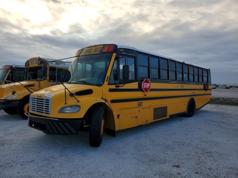 2009 Freigliner 2009 Freightliner B2 School bus