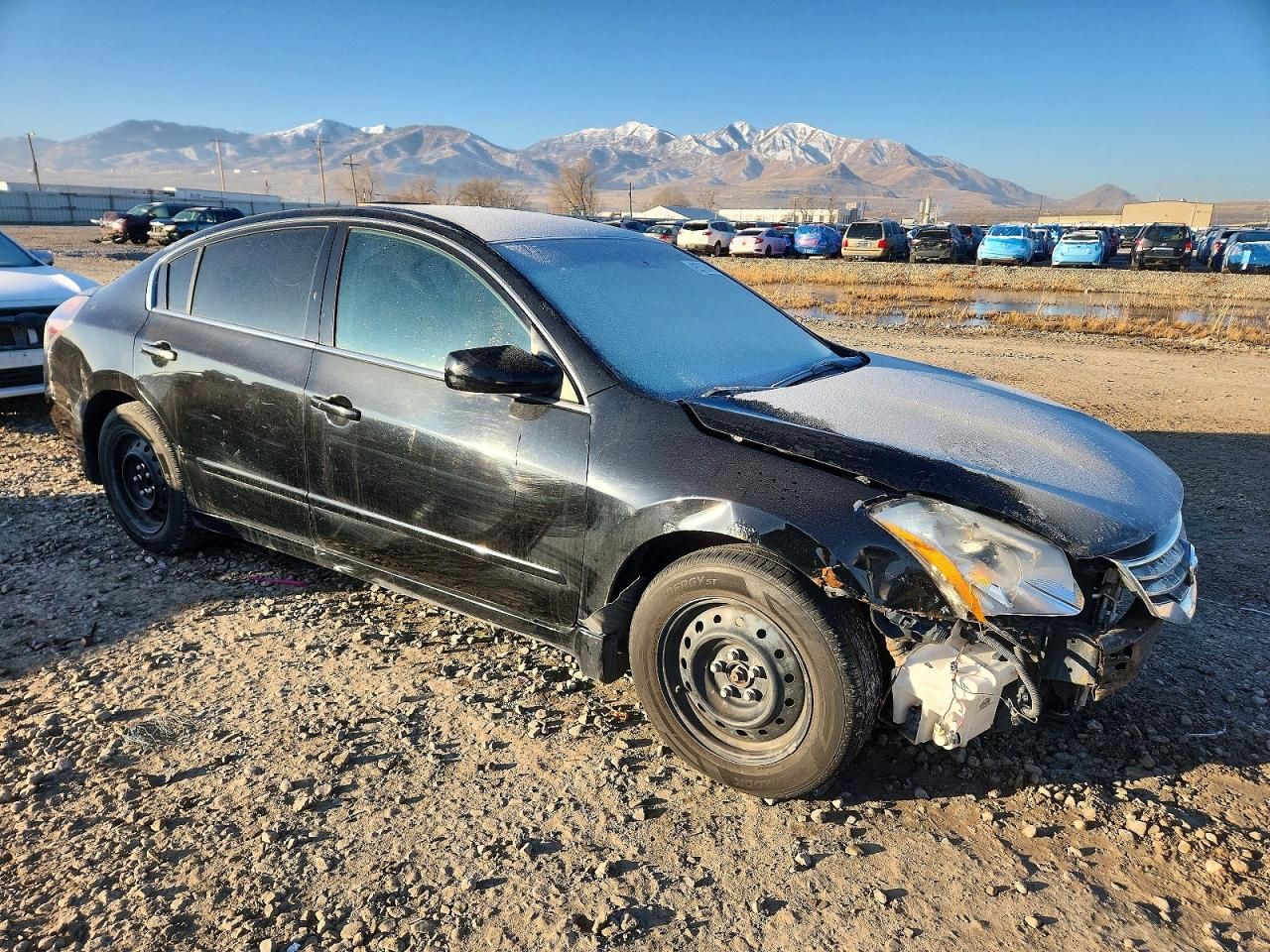 2011 Nissan Altima Base