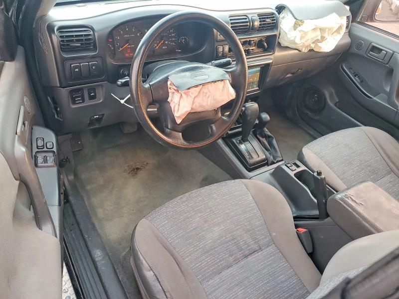 1999 Isuzu Amigo