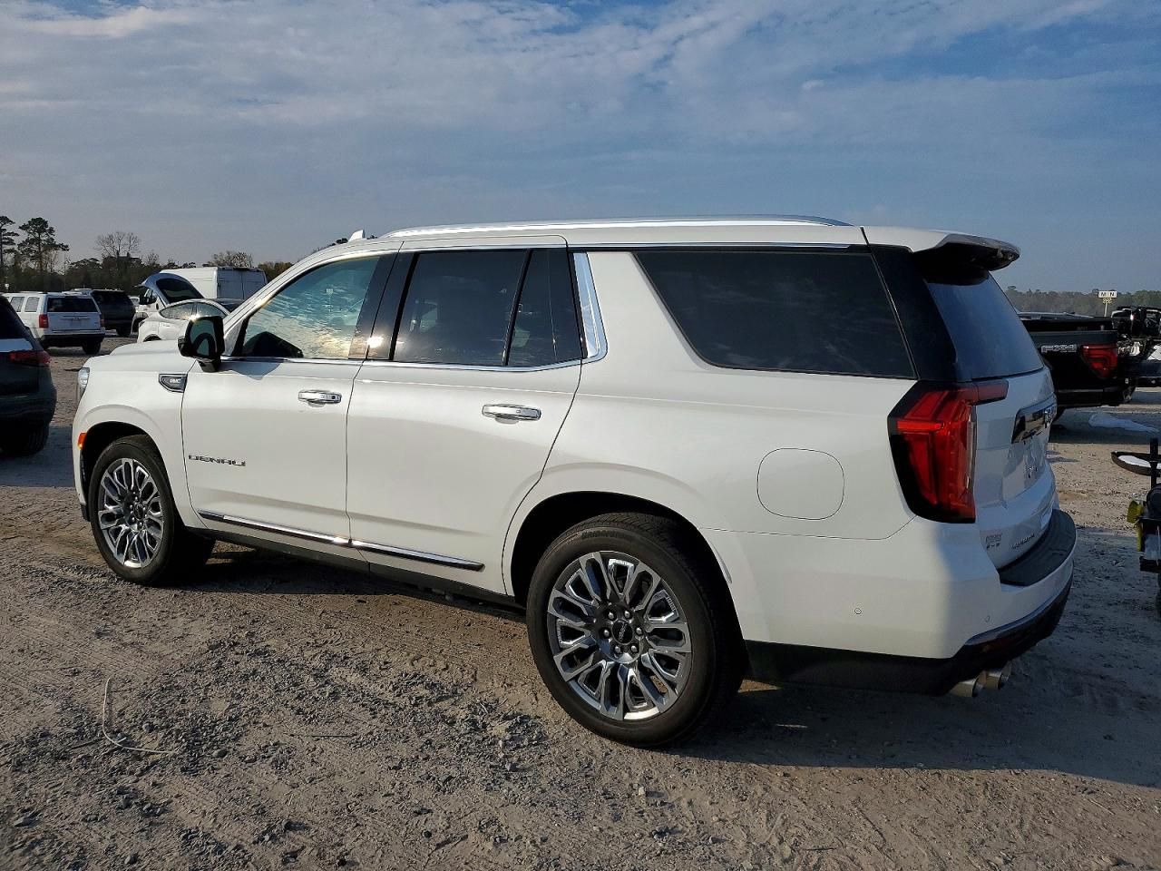 2024 GMC Yukon Denali Ultimate