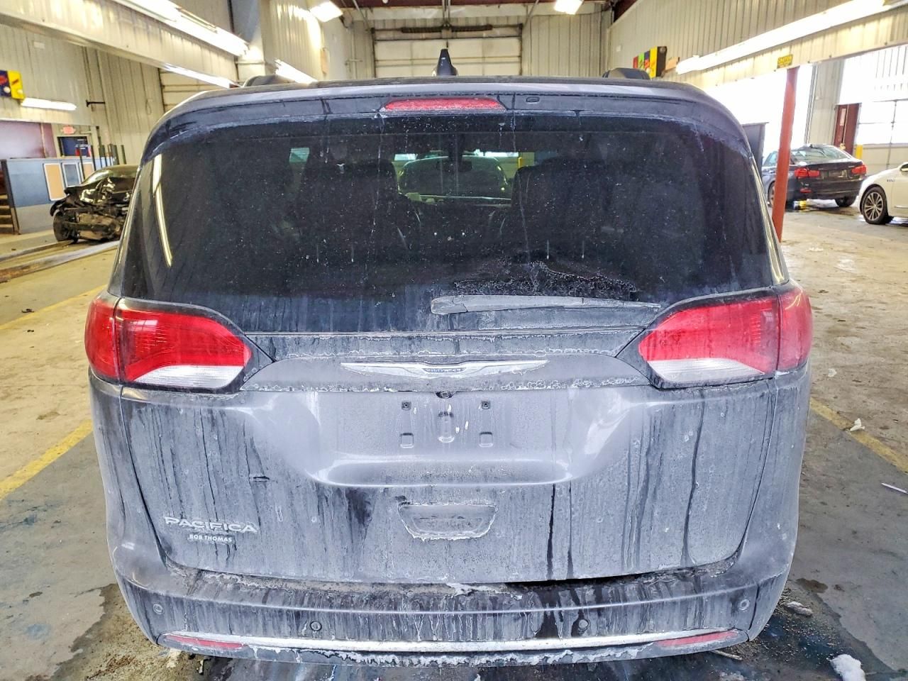 2018 Chrysler Pacifica Touring l