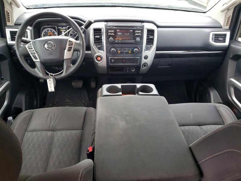 2017 Nissan Titan s