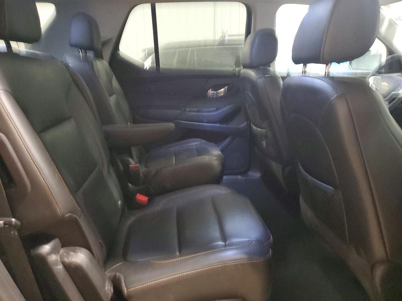 2021 Chevrolet Traverse lt