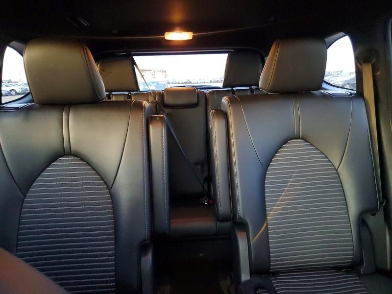 2025 Toyota Highlander le