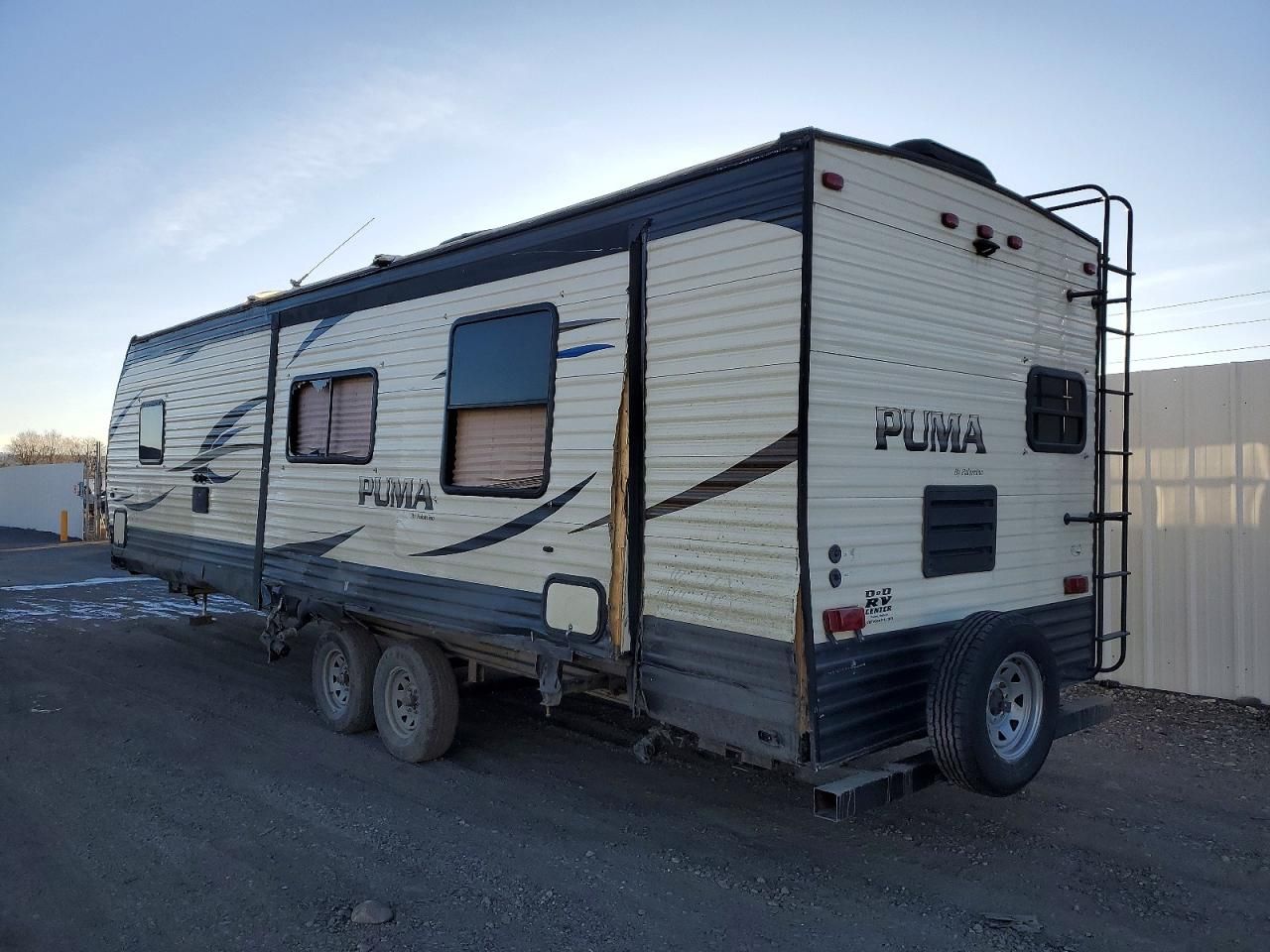2018 Wildwood 2018 Forest River Puma-RV