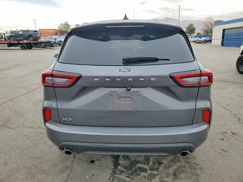 2023 Ford Escape st Line