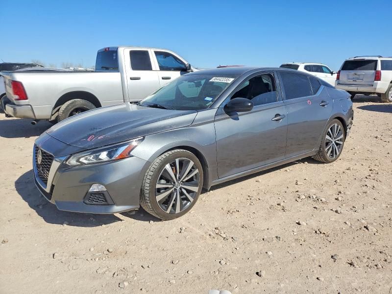 2020 Nissan Altima sr