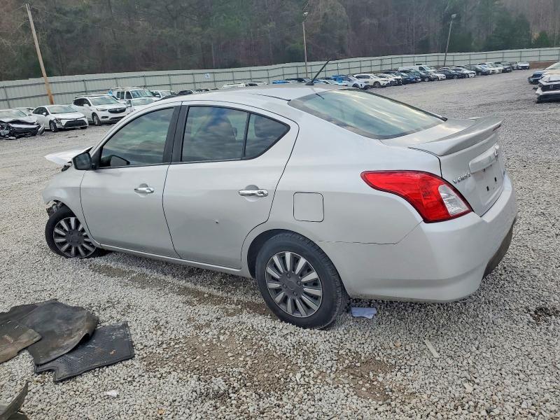2016 Nissan Versa