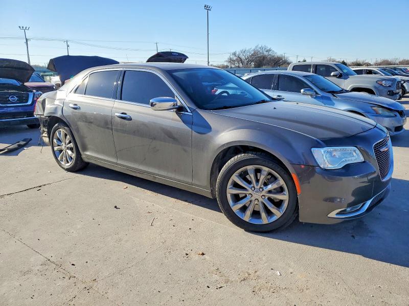 2019 Chrysler 300 Limited