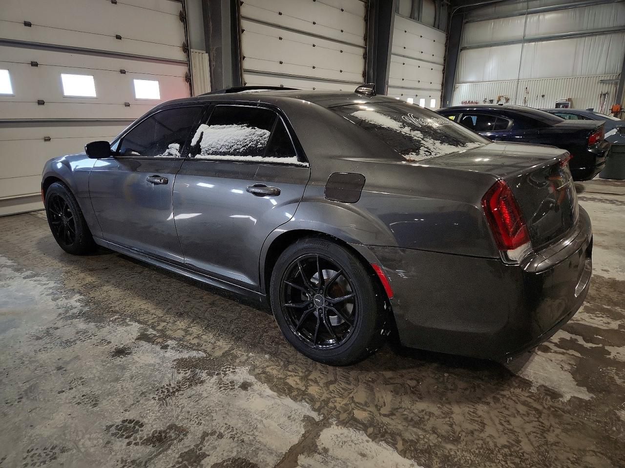 2016 Chrysler 300 s