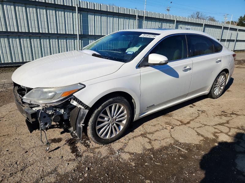 2013 Toyota Avalon Hybrid