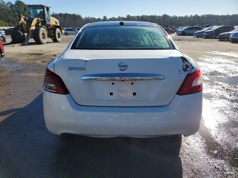 2010 Nissan Maxima s