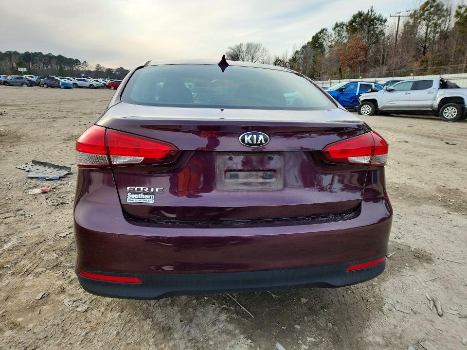 2018 KIA Forte lx