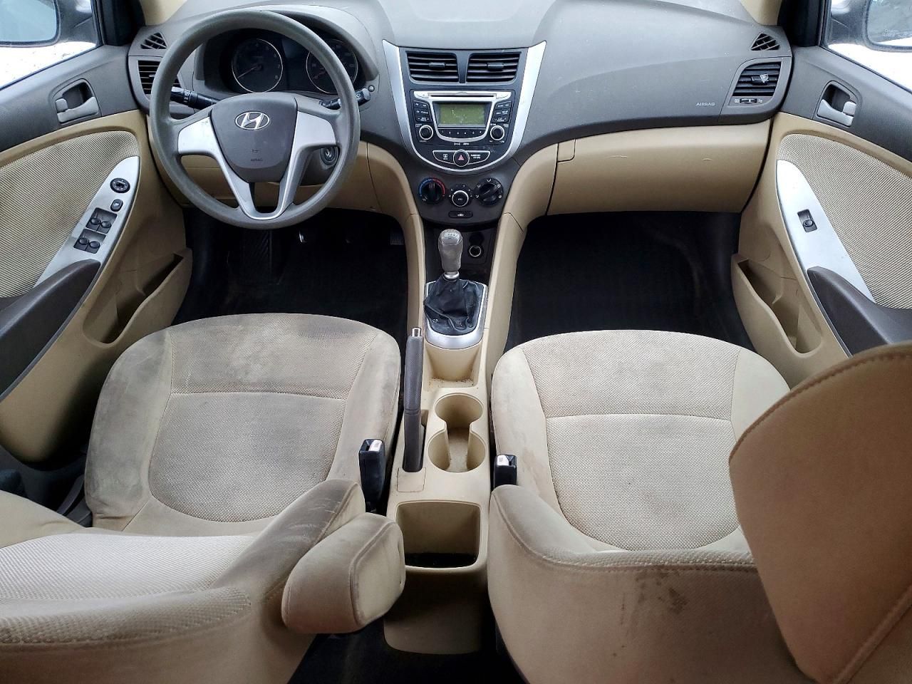 2012 Hyundai Accent gls