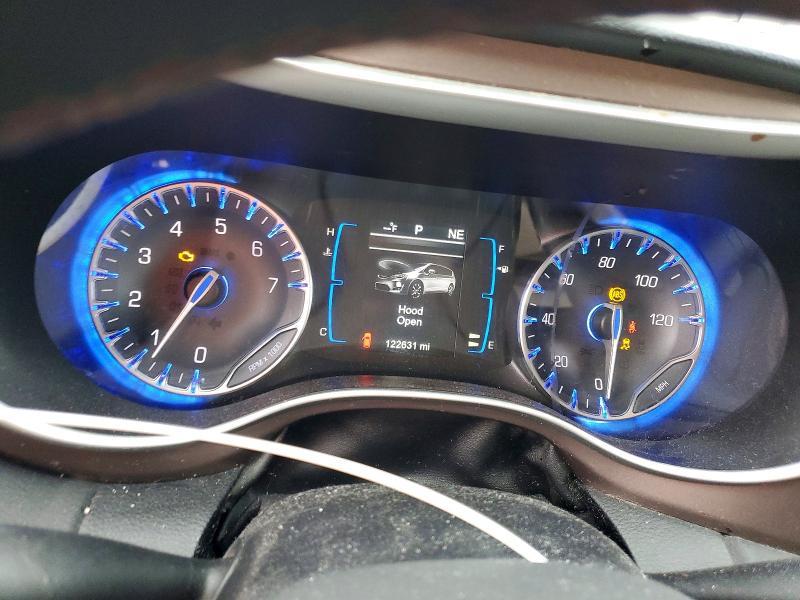 2017 Chrysler Pacifica Touring l