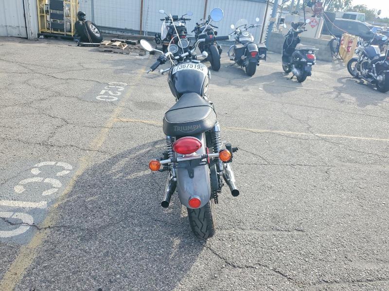 2012 Triumph Bonneville T100