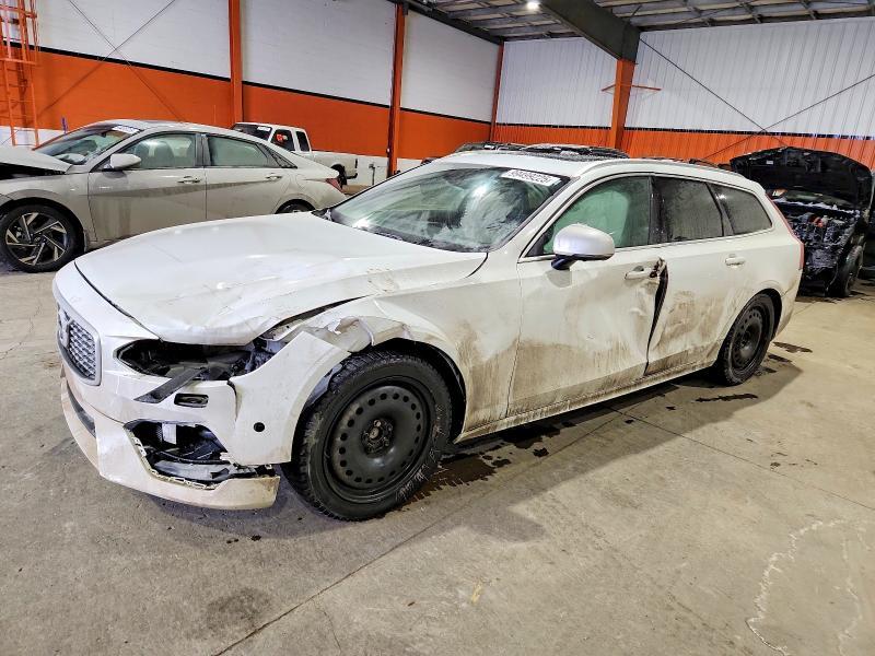 2019 Volvo V90 T6 R-design