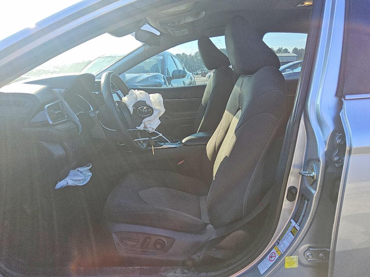 2019 Toyota Camry le